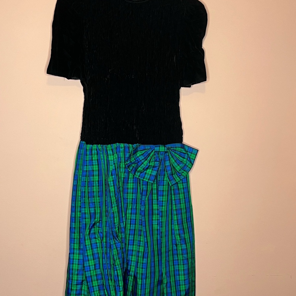 Talbots Elegant Vintage Black and Plaid Dress